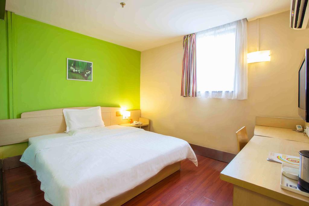 7Days Inn Chongqing Shapingba Pedestrian Street Номер фото